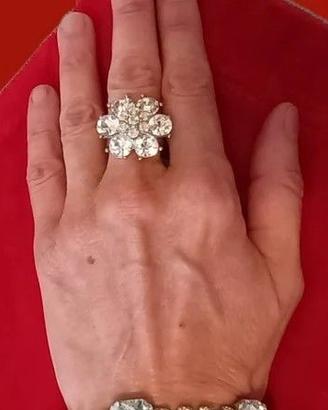 Anello vintage a fiore con strass e cristalli cang