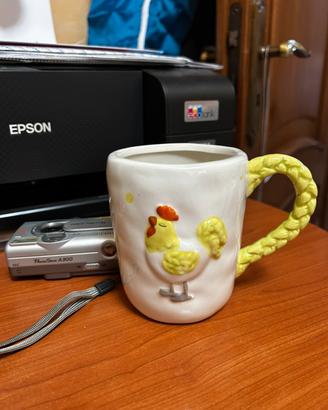 Mug con gallo in rilievo