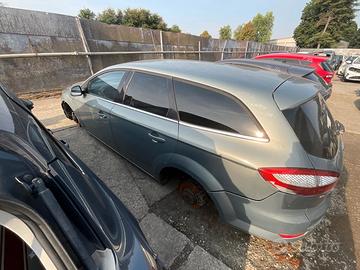 FIANCATA SINISTRA FORD MONDEO 2.0 TD 2011 PER RICA