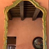 Specchiera veneziana a motivi floreali