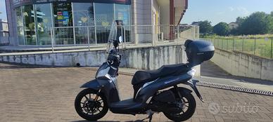 Scooter Sym Symphony ST 125 ABS