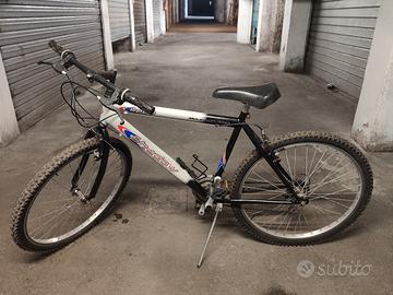 Mountain Bike - Bianca&Nera