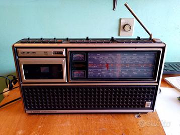 Radio Grundig C8000