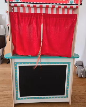 Teatrino delle marionette + negozio