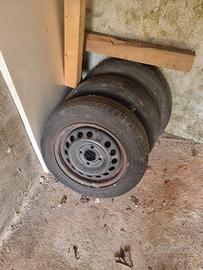 4 cerchi Nissan Micra K11