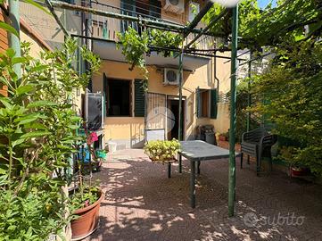 CASA INDIPENDENTE A FIRENZE