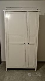 Armadio bianco IKEA a due ante