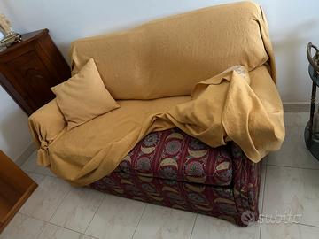 2 divani, 1 letto