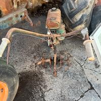 Motozappa antica Zolla