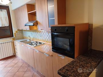 Arredamento cucina e accessori