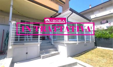 INDIPENDENZA E VERDE - APPARTAMENTO CON CORTE ESCL