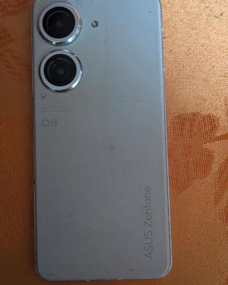 Asus Zenfone 9