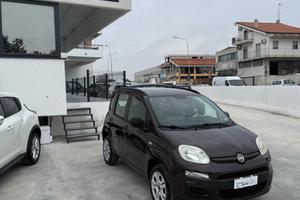 Fiat Panda 0.9 TwinAir Turbo Natural Power Lounge