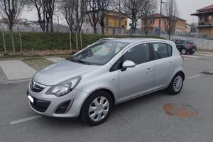 OPEL corsa 1.2 75 CV è ideale per neopatentati