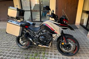 Benelli trk 702x
