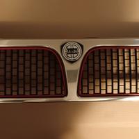 MASCHERINA ANTERIORE LANCIA DELTA INTEGRALE