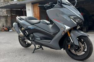 Yamaha tmax 530 2017