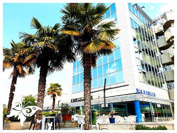 Bar con spazio esterno a Seregno