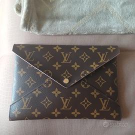 pochette louis vuitton 