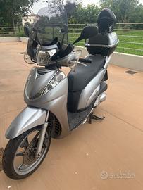 Honda SH 300