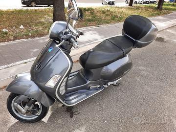 Vespa Granturismo 200 L (2003) – 43.070 km – Grigi