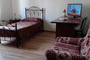 Due camere per ragazze -1 disponibile dal 1 Aprile