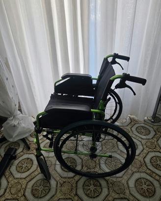 Sedia a rotelle Mobiclinic