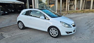 Opel Corsa 1.3 CDTI 90CV 3 porte Cosmo