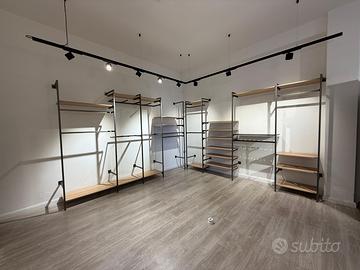 Arredamento negozio di abbigliamento