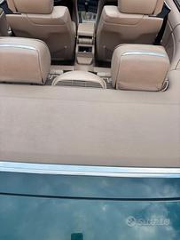 BMW cabrio verde inglese