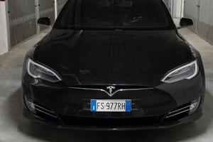 Tesla Model S 75D