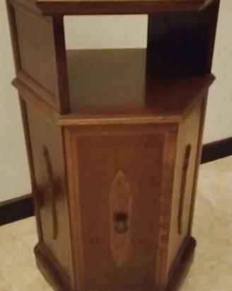 Tavolino esagonale in legno stile classico