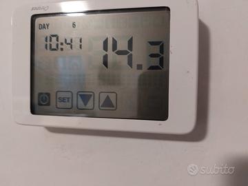 3 termostati Chronos con password