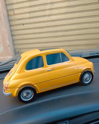 Fiat 500 in latta 