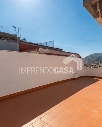 Attico con Vista Panoramica 4 Vani 95 mq con Terra