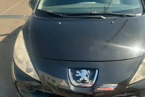 Peugeot 207 - 2009