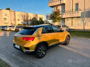 VOLKSWAGEN T-ROC 1.6 TDI Style