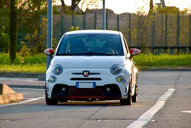 ABARTH 595 2020 competizione 70th SABELT CarPlay