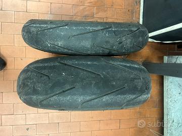 Gomme moto 180/55/17 120/70/17