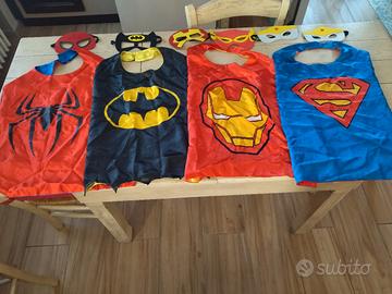 travestimenti super eroi