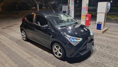 Toyota Aygo X-Play Connect 2021 garanzia