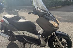 Yamaha XMAX 250 anno 2009