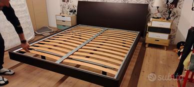Letto matrimoniale legno finitura wengé