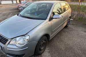Volkswagen Polo 1.4/80CV TDI 5p. Sportline