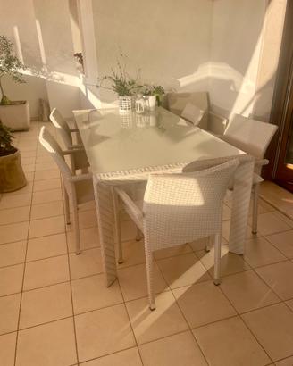 Tavolo e  6 sedie  da esterno