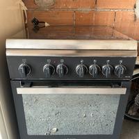 Cucina a gas con forno De’Longhi