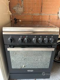 Cucina a gas con forno De’Longhi