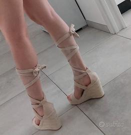 Sandali zeppa beige con lacci alla schiava n. 37