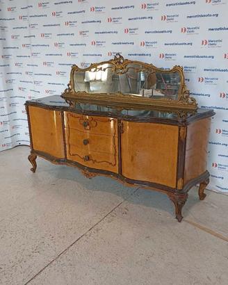 Credenza stile Chippendale con specchio