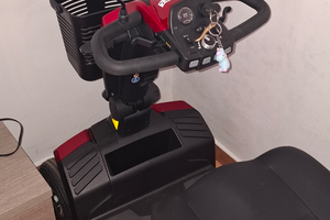 Mini scooter per disabile